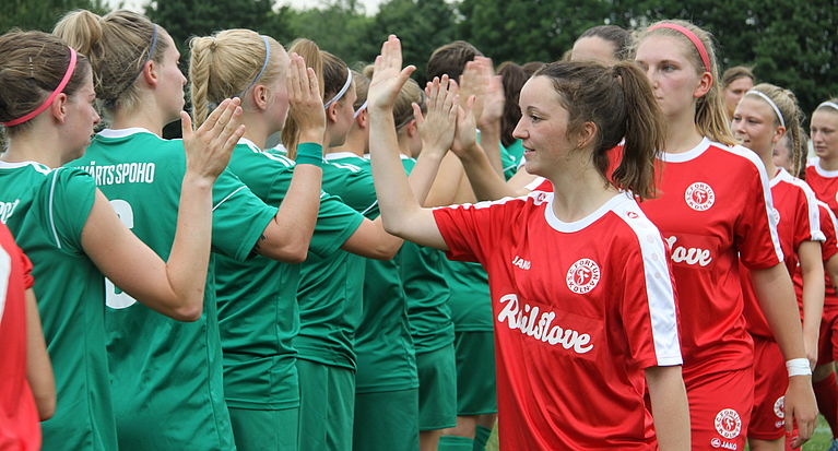 Gemeinsame Rituale stärken – Fair Play? Hand drauf!